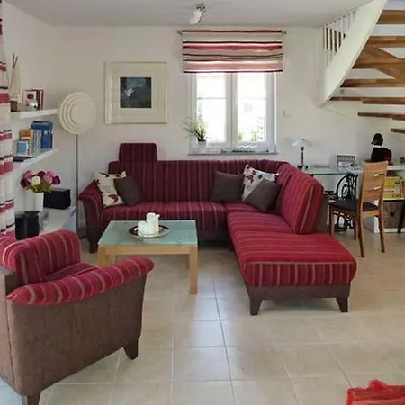 Toddy Semesterbostad *